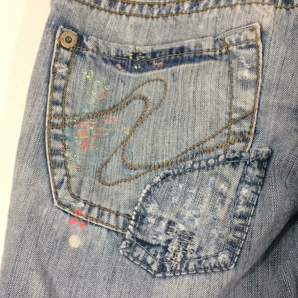 ❤️Silver brand distressed/embellished long shorts - Picture 4 of 8